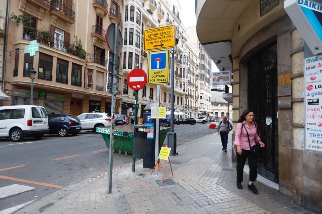 Comerciantes y vecinos, en pie de guerra por el corte de la calle Alicante