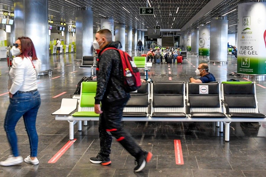 Pasajeros en el aeropuerto de Gran Canaria