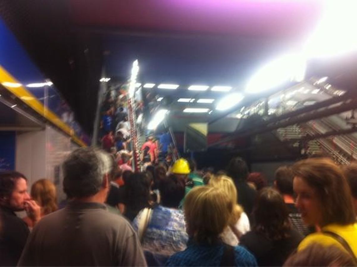 Manifestants al metro de Madrid.