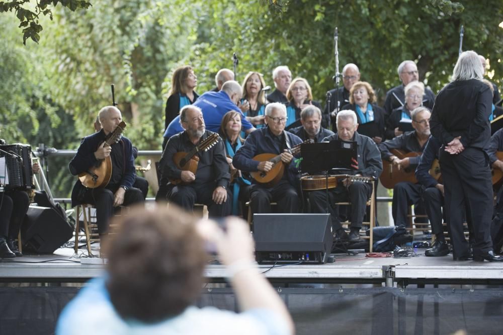 Música en las fiestas de Monte Alto