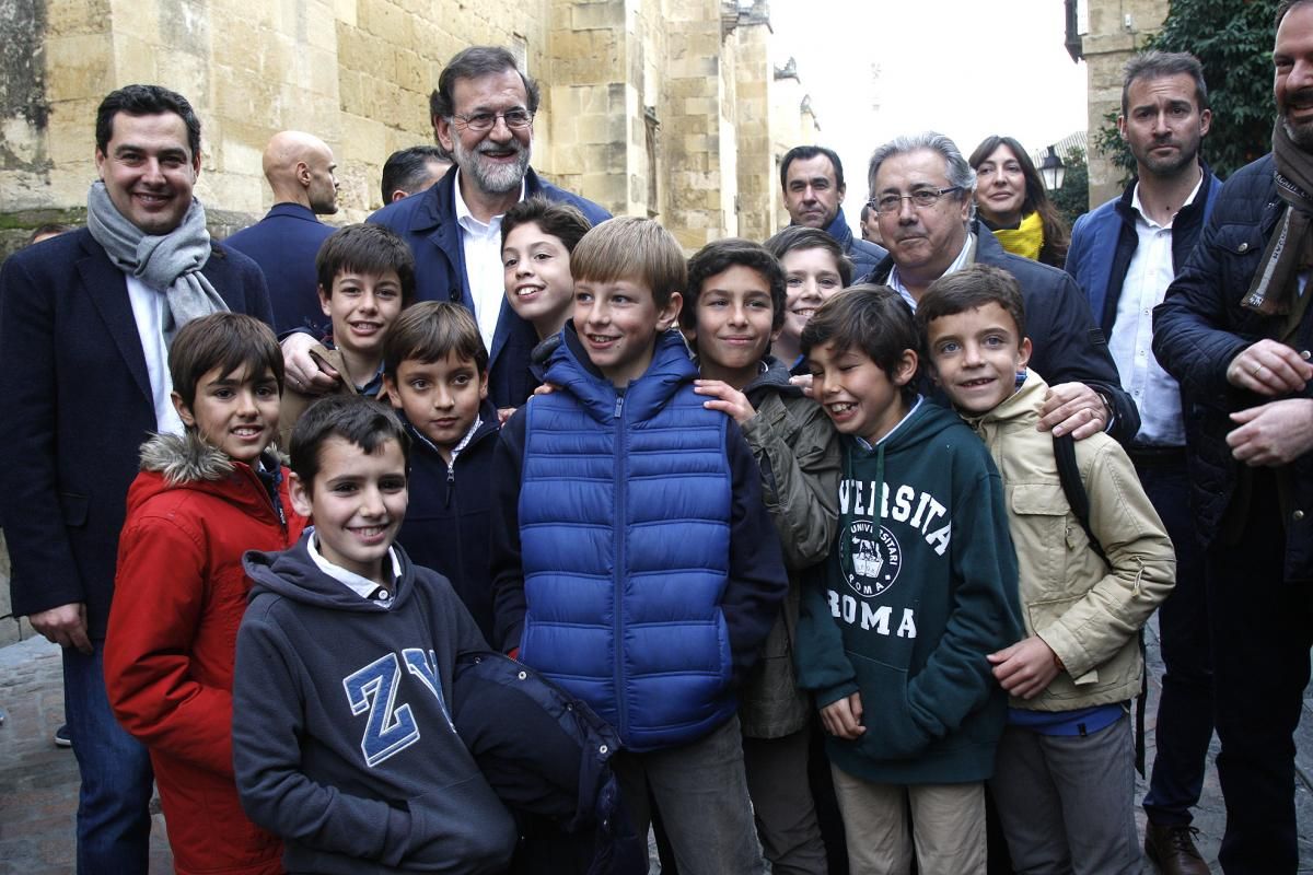 El paseo de Rajoy por el centro histórico de Córdoba