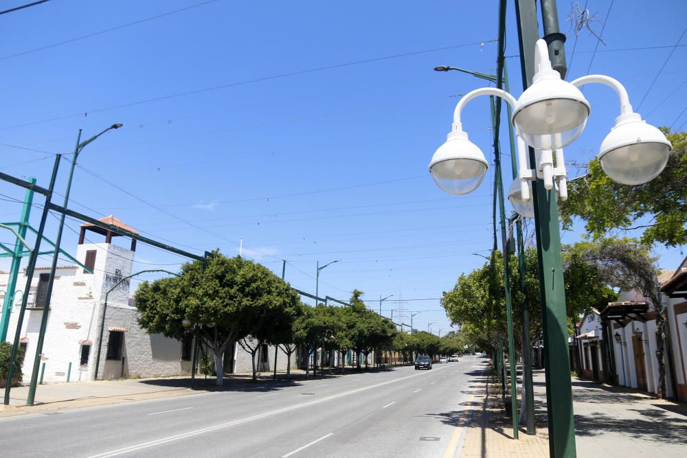 Un paseo por el Cortijo de Torres con el debate de celebración de la Feria fondo