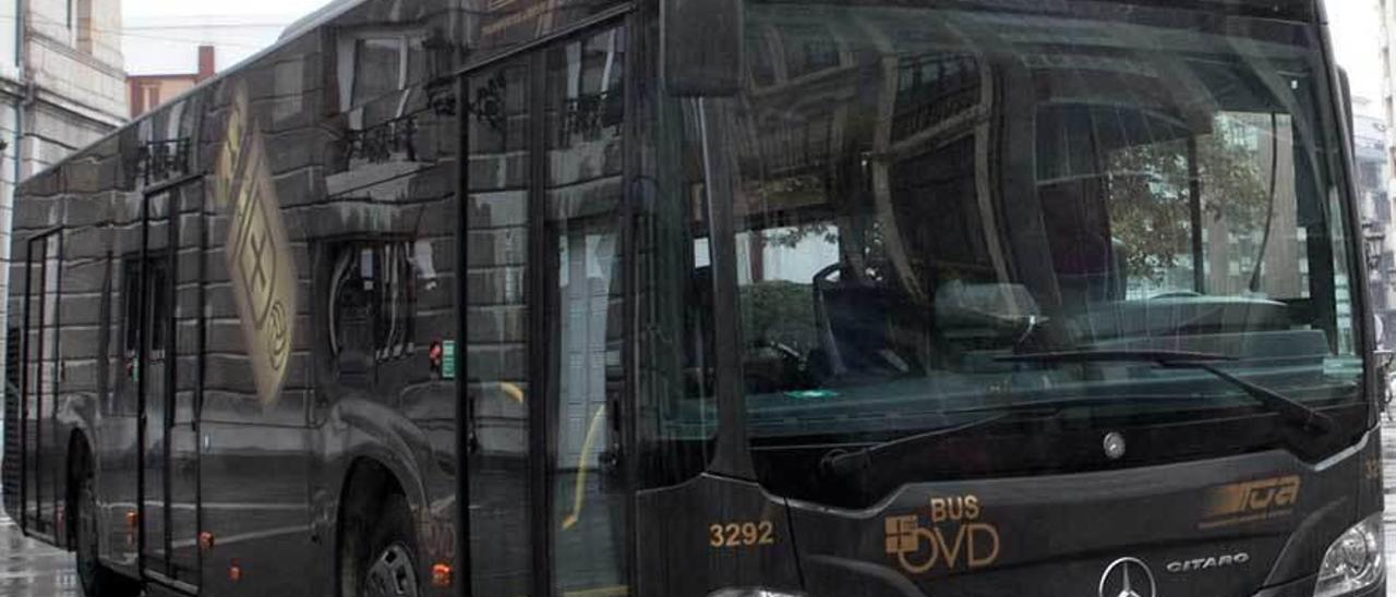 Uno de los últimos vehículos incorporados a la flota municipal de autobuses.