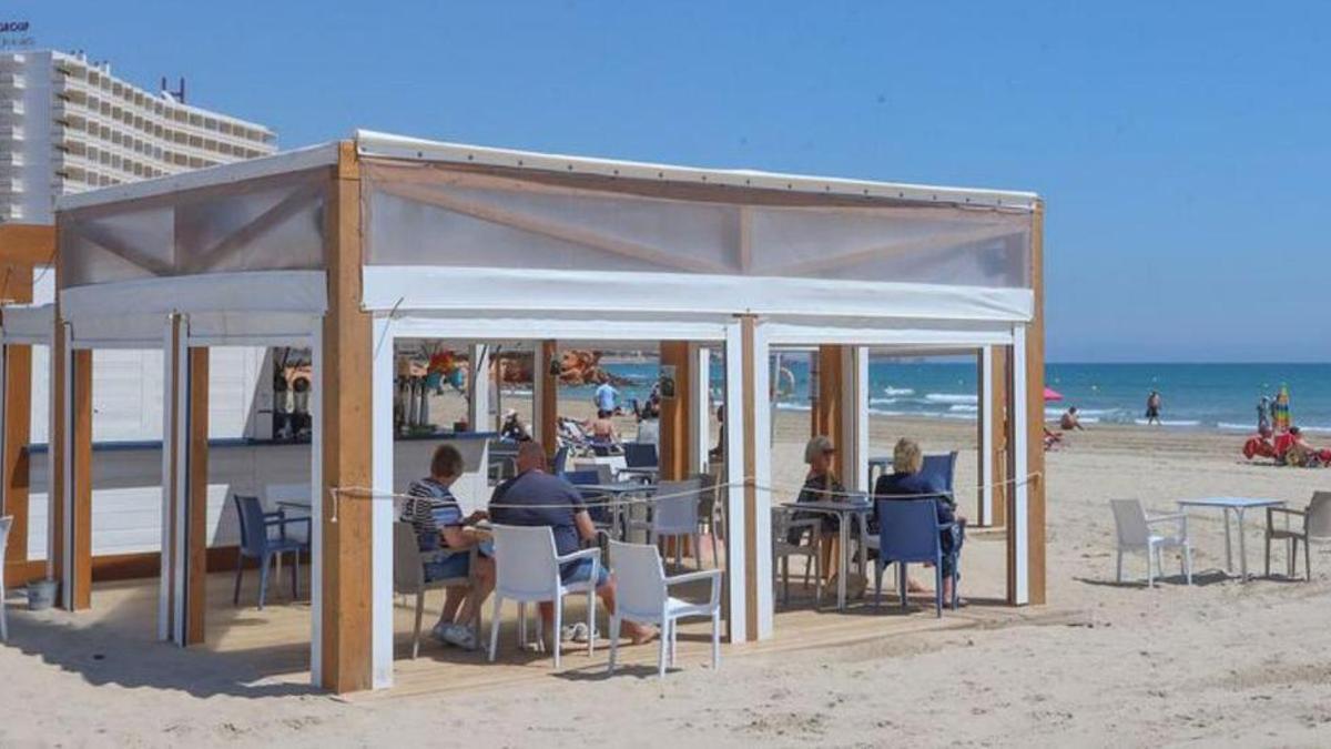 Chiringuito de la playa de La Zenia de Orihuela