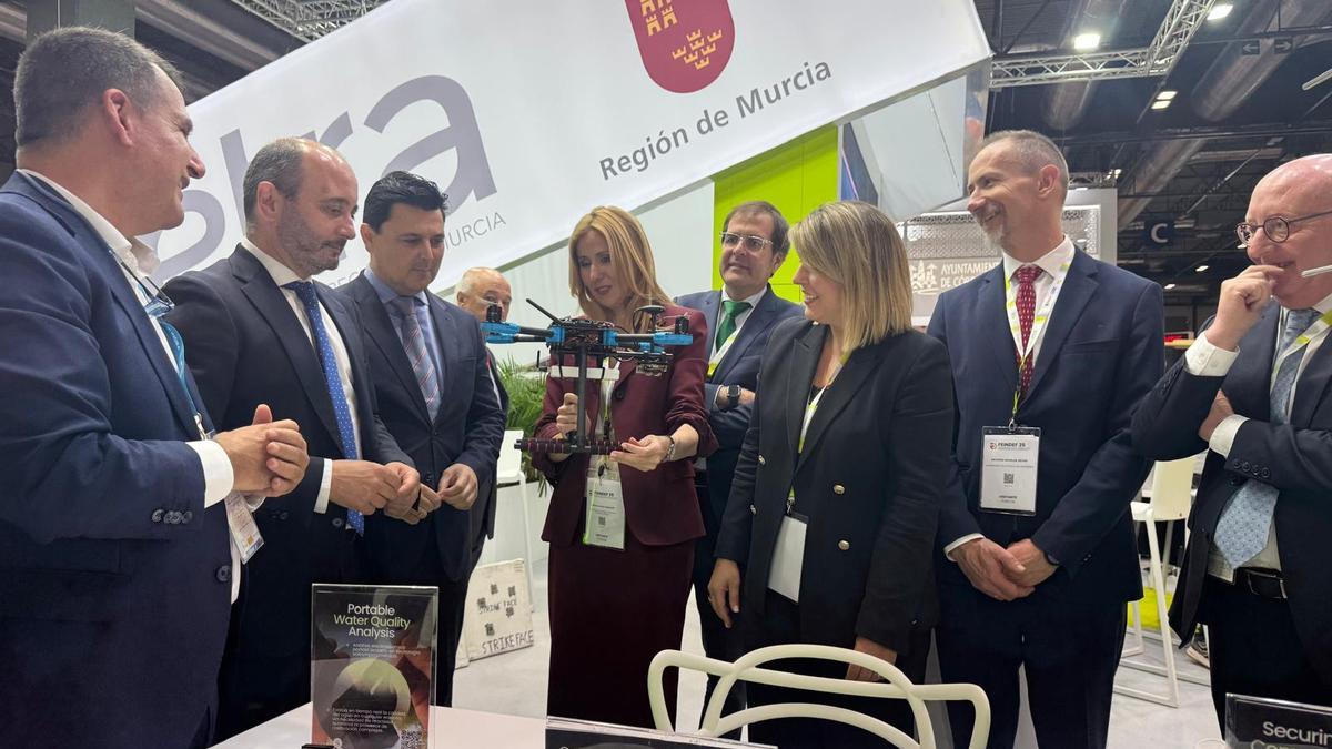 Inauguración del estand de la Región de Murcia en la Feria Internacional de Defensa y Seguridad de España (FEINDEF)