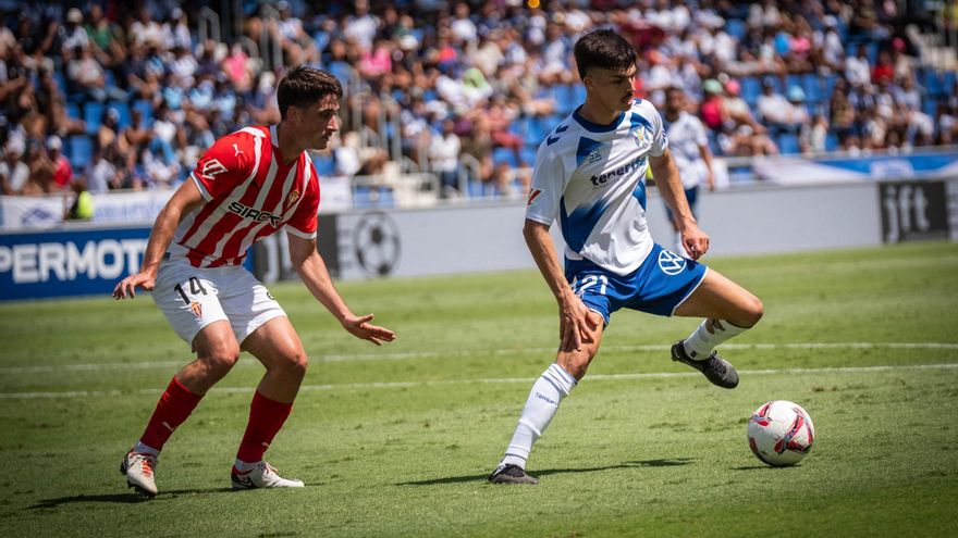 Cervera le abre la puerta de salida del CD Tenerife a Teto: &quot;Entiendes que vaya a otro equipo y haga una temporada espectacular&quot;