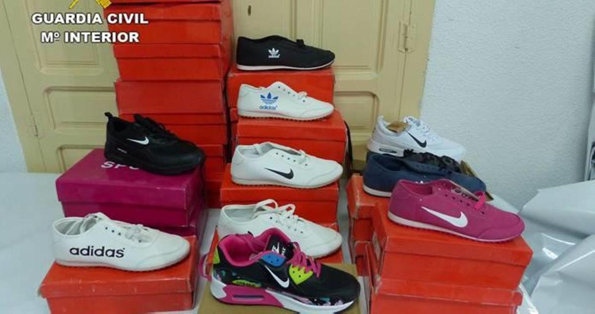 La Guardia Civil se incauta de un millar de productos falsificados en Guardamar