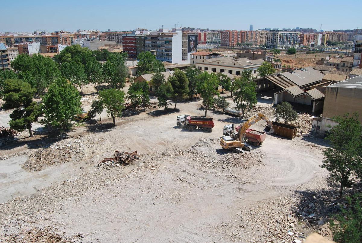 Los solares del Parque de Artillería quedaron limpios hace años.