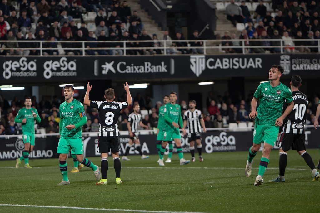 FC Cartagena - Levante, en imágenes