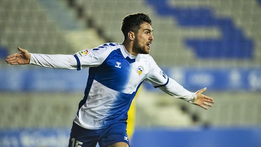 Juan Ibiza se juega la permanencia en Segunda con el Sabadell en el último partido