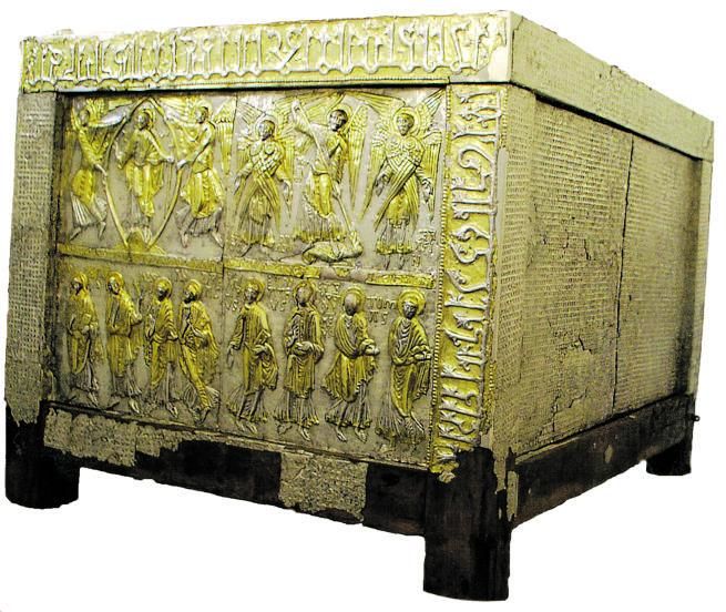 Paneles derechu y traseru de l'Arca Santa.