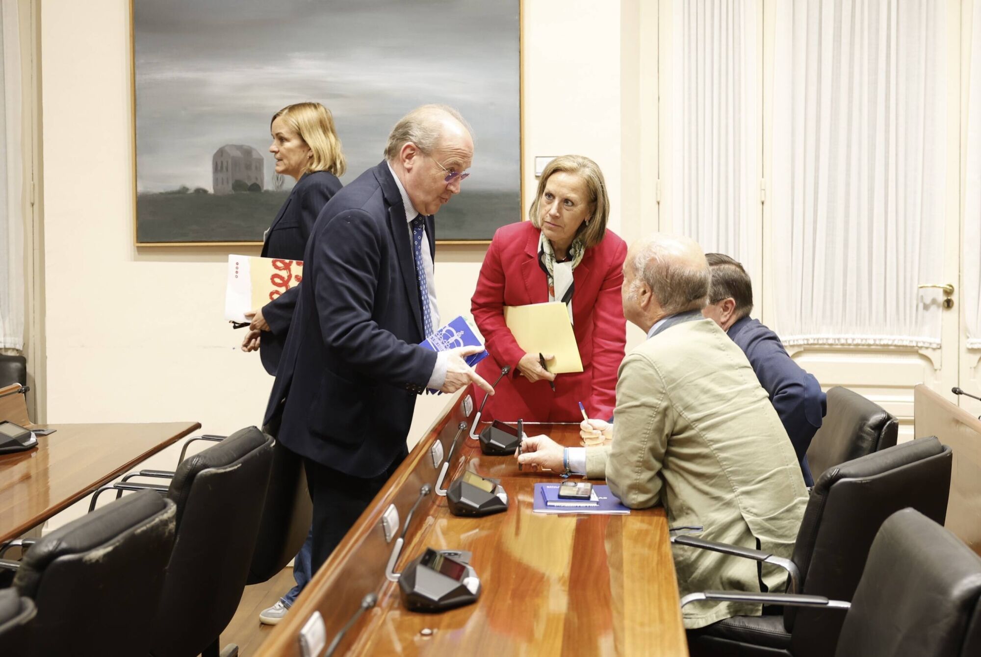 EN IMÁGENES: Así fue la votación para formar la comisión de investigación sobre el accidente minero de Cerredo en  la Junta.
