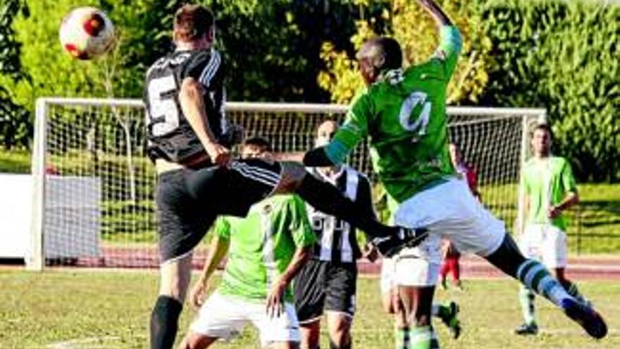 El Cacereño-Granada B se jugará en El Cuartillo