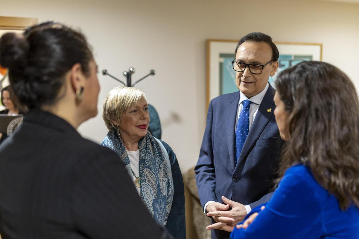 Fotogalería | #ElCorreoPregunta con Carmen Vargas
