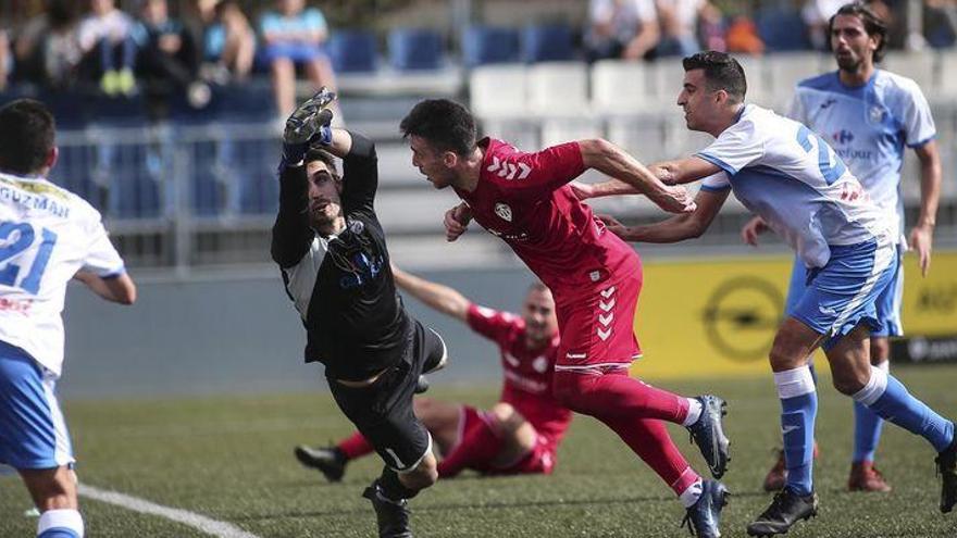 El Castellón despega en el Prat gracias a Campos y a los postes (0-1)