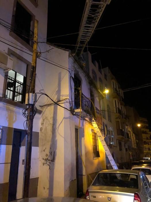 Incendio en una vivienda abandonada de Capuchinos