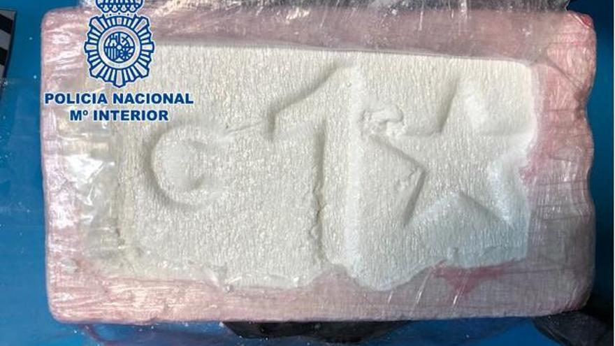 Detienen a un hombre con más de tres kilos de cocaína en Castellón