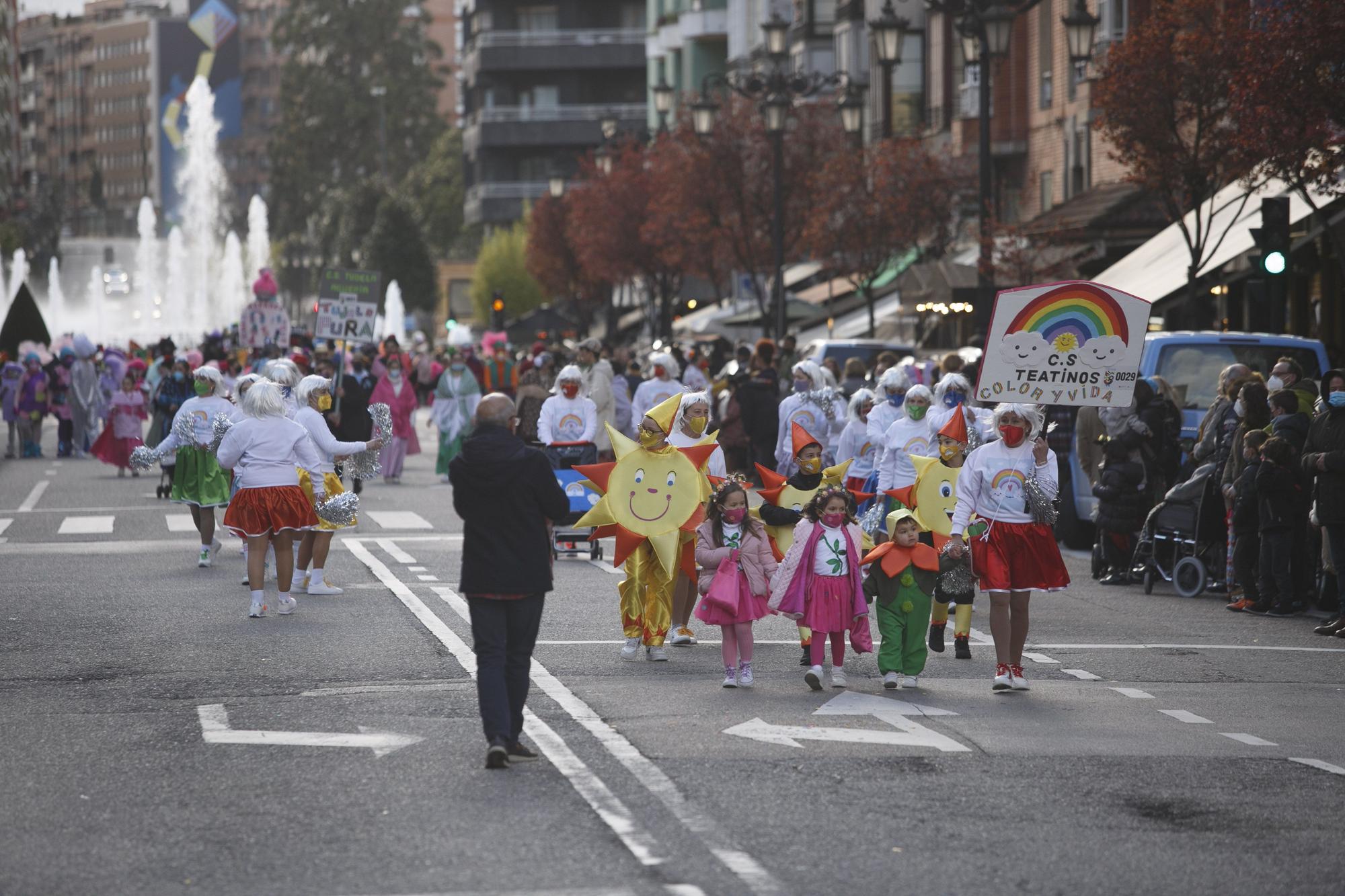 Galería de fotos: Así fue el gran desfile del carnaval en Oviedo