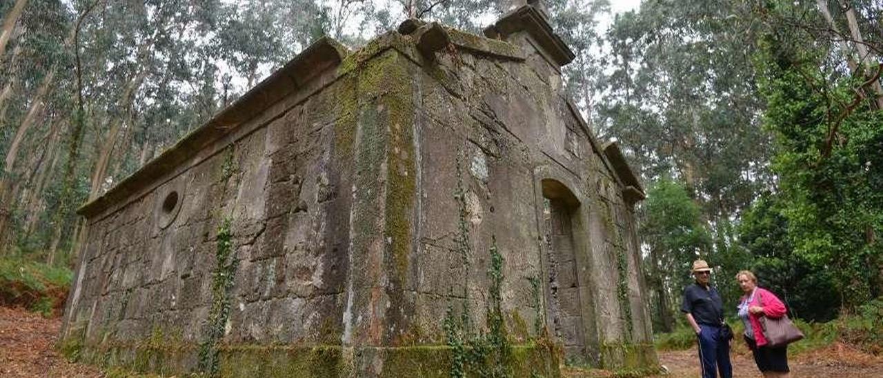 Una capilla del siglo XVII en la isla de Tambo. // Gustavo Santos