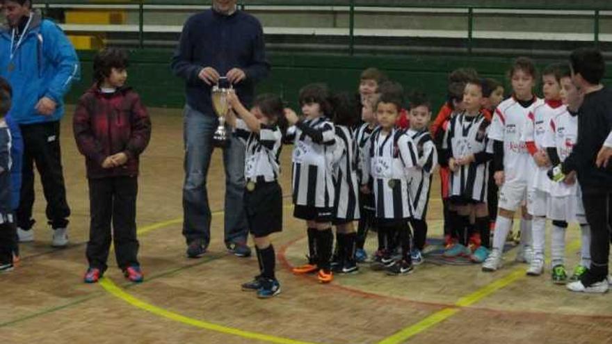 El deporte reúne en Culleredo 700 kilos de comida