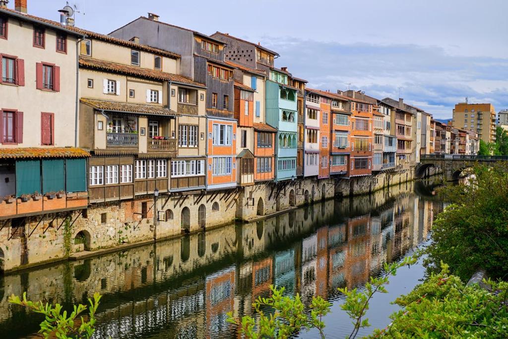 Castres. 