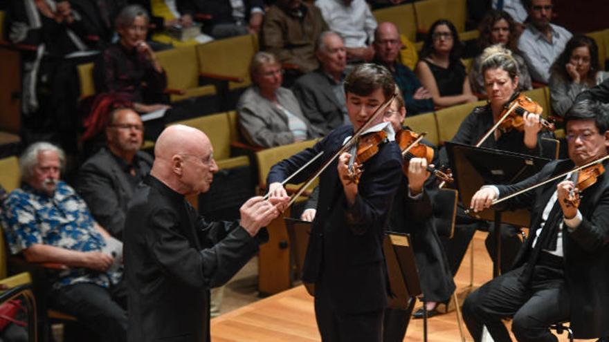 Eschenbach dirige a la Orquesta de París con el joven violinista Lozakovich en el cierre de la última edición del festival.