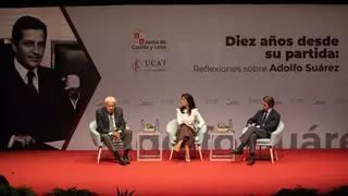 González y Aznar coinciden en reformar la Constitución para blindar la unidad de España