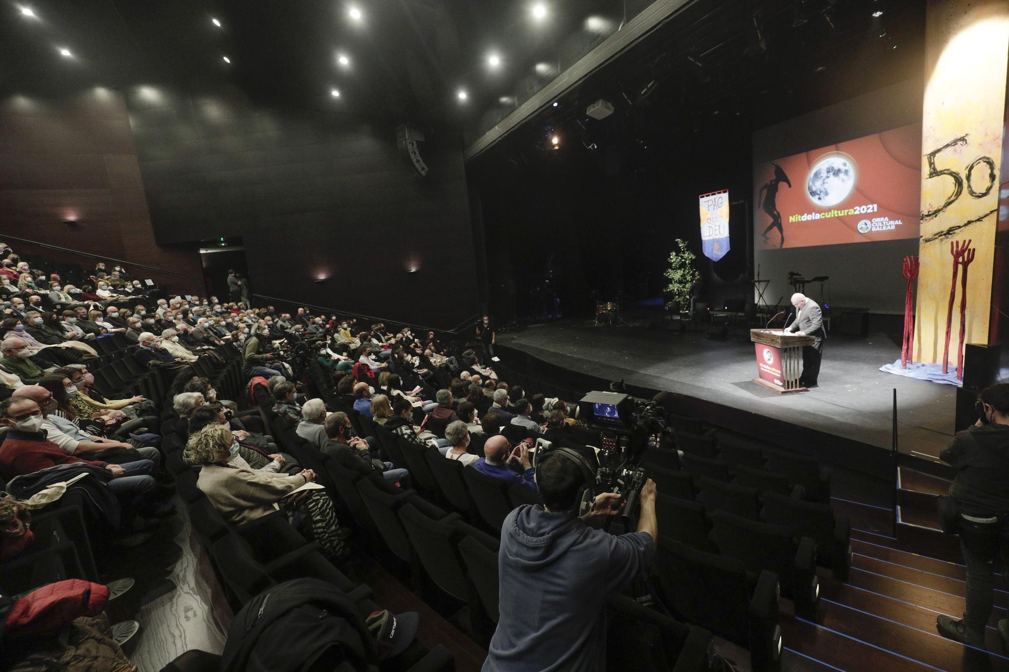 La Nit de la Cultura premia al Sans por su «labor imprescindible» en el teatro