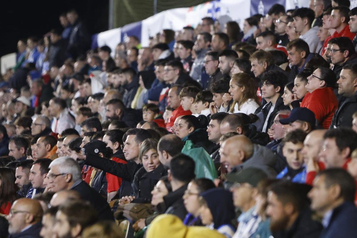 Así se vivió el partido entre el Negreira y la Real Sociedad en el García Calvo Así se vivió el partido entre el Negreira y la Real Sociedad en el García Calvo