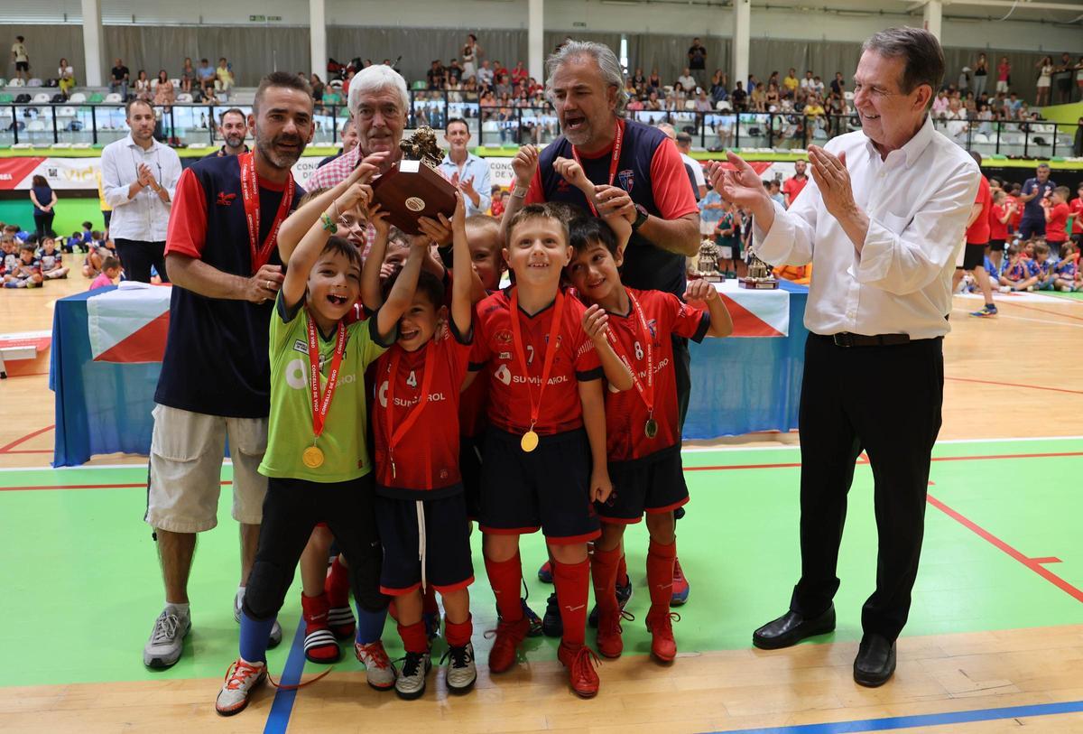 La entrega de medallas de la Vigo Cup, en imágenes