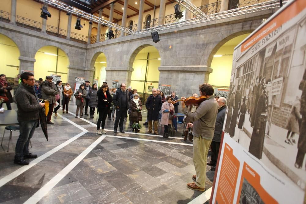 Exposición sobre el holocausto en Gijón