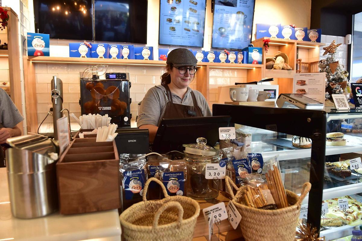 Las imágenes de la pastelería Santagloria de Plasencia Las imágenes de la pastelería Santagloria de Plasencia