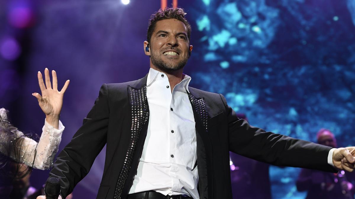 David Bisbal celebra sus 20 años en la música con un concierto en Almería