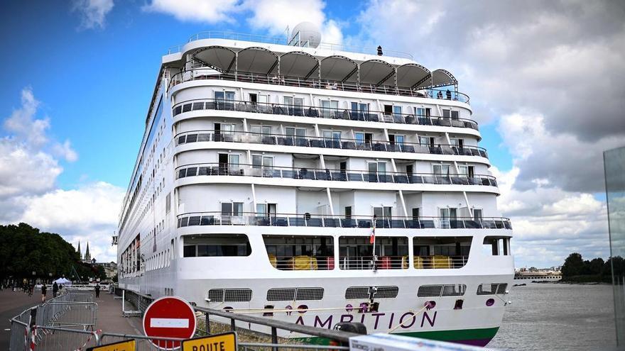 Qué es el contagioso norovirus que ha provocado el confinamiento de 1.700 personas en un crucero en Francia