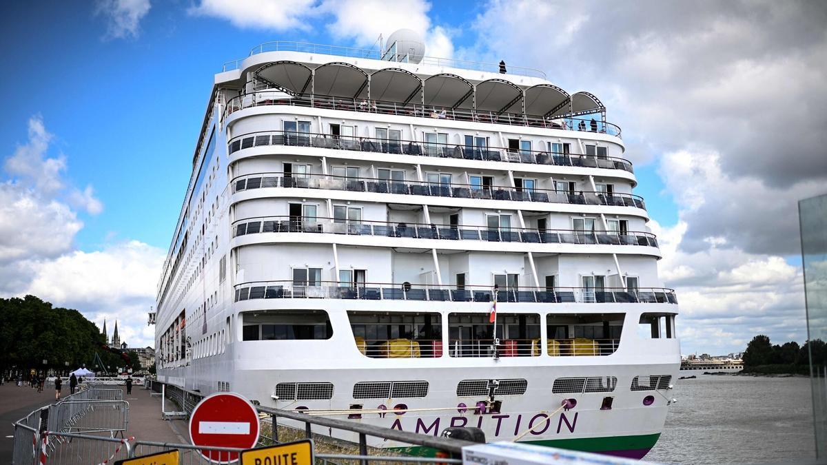 Qué es el contagioso norovirus que ha provocado el confinamiento de 1.700 personas en un crucero en Francia