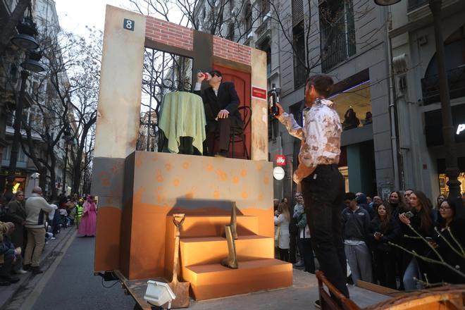 La cabalgata del Ninot de las Fallas 2026, en imágenes