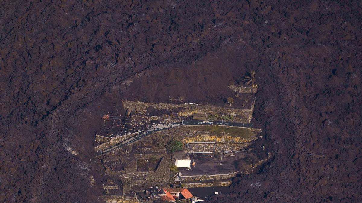 La lava del volcán Cumbre Vieja, a vista de dron.
