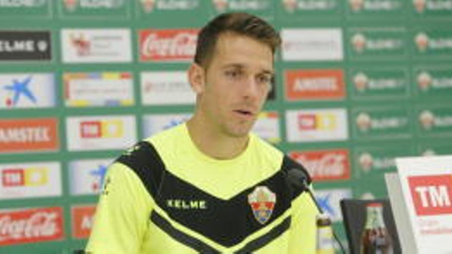 El centrocampista franjiverde Manuel Sánchez