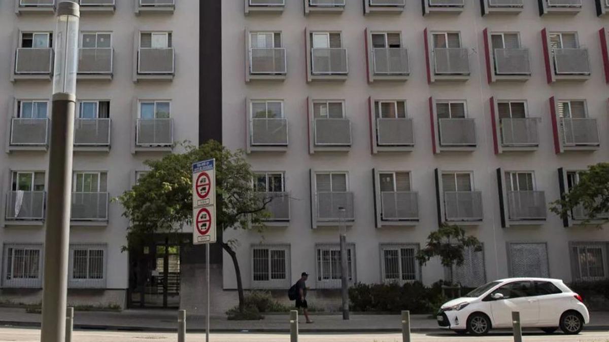 Bloc d’habitatges públics situat a Baró de Viver, a Barcelona. | BELÉN GONZÁLEZ