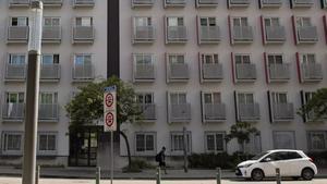 Bloc d’habitatges públics situat a Baró de Viver, a Barcelona. | BELÉN GONZÁLEZ