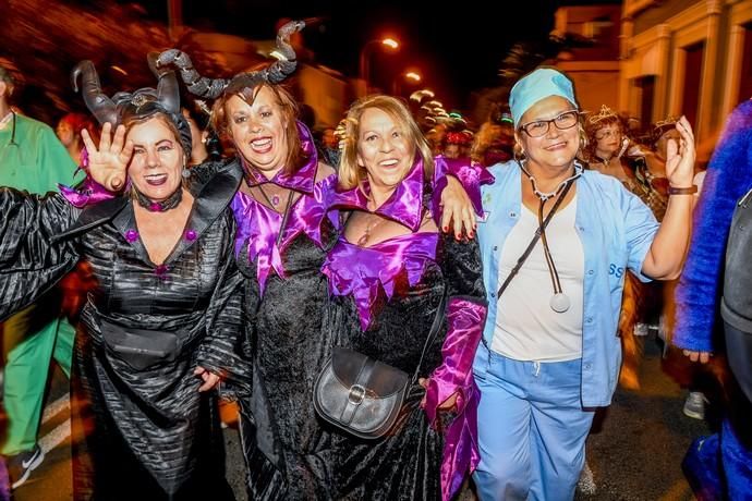 29-02-20  LAS PALMAS DE GRAN CANARIAS. CIUDAD. LAS PALMAS DE GRAN CANARIA. Cabalgata del Carnaval.    Fotos: Juan Castro.  | 29/02/2020 | Fotógrafo: Juan Carlos Castro