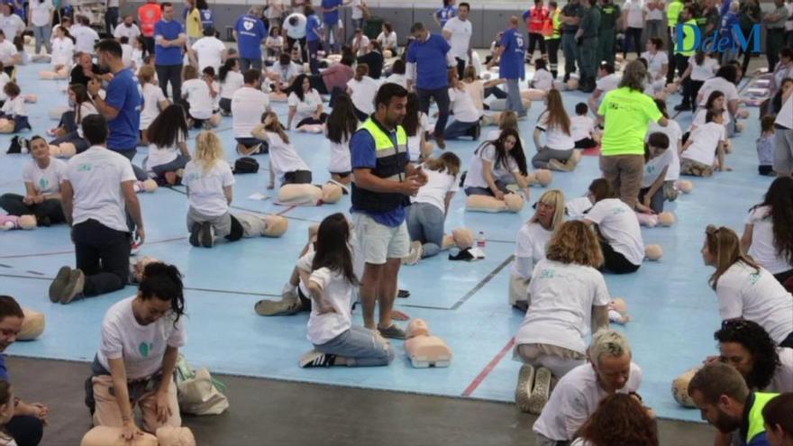 El Palma Arena celebra el nuevo récord Guinness de reanimación cardiopulmonar