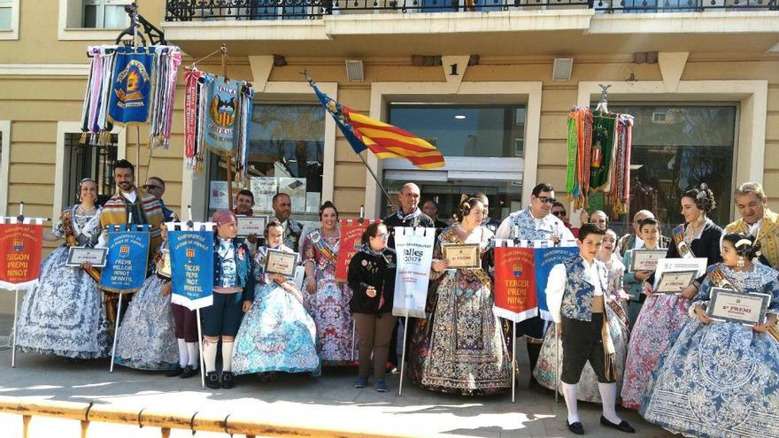 Grupo de todos los premiados.