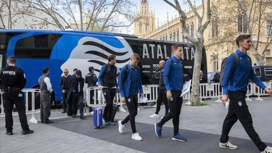 El Valencia, a remontar en un Mestalla vacío