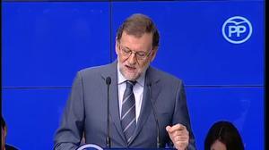 Mariano Rajoy, ha deixat molt clar davant la Junta Directiva Nacional del seu partit que el seu primer objectiu és l’aprovació dels Pressupostos per al 2017 i del sostre de despesa. El PSOE nega que recolzarà els seus comptes, una cosa confirmada aquesta mateix matí per la presidenta andalusa Susana Díaz.