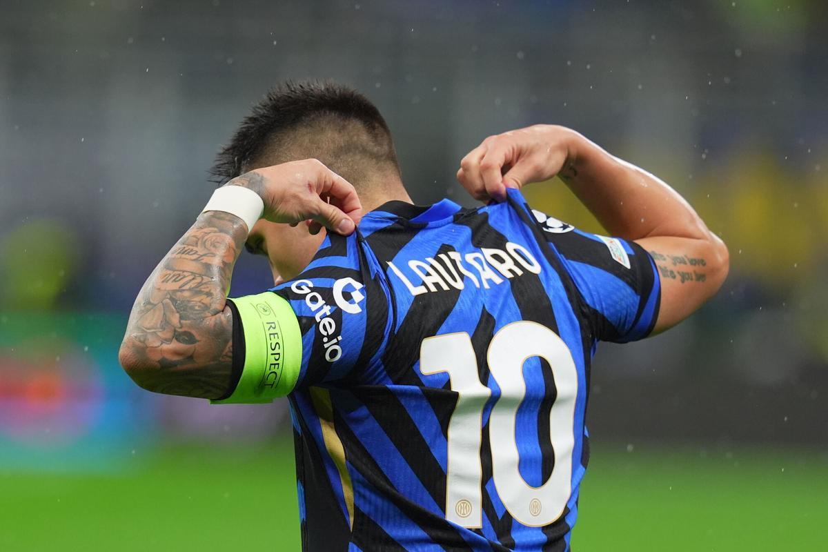 Inter Milan’s Lautaro Martinez celebrates after scoring 2-1 during the Uefa Champions League soccer match between Inter and Bayern Munich at San Siro Stadium in Milan , North Italy - , Wednesday April 16, 2025 . Sport - Soccer (Photo by Spada/LaPresse)