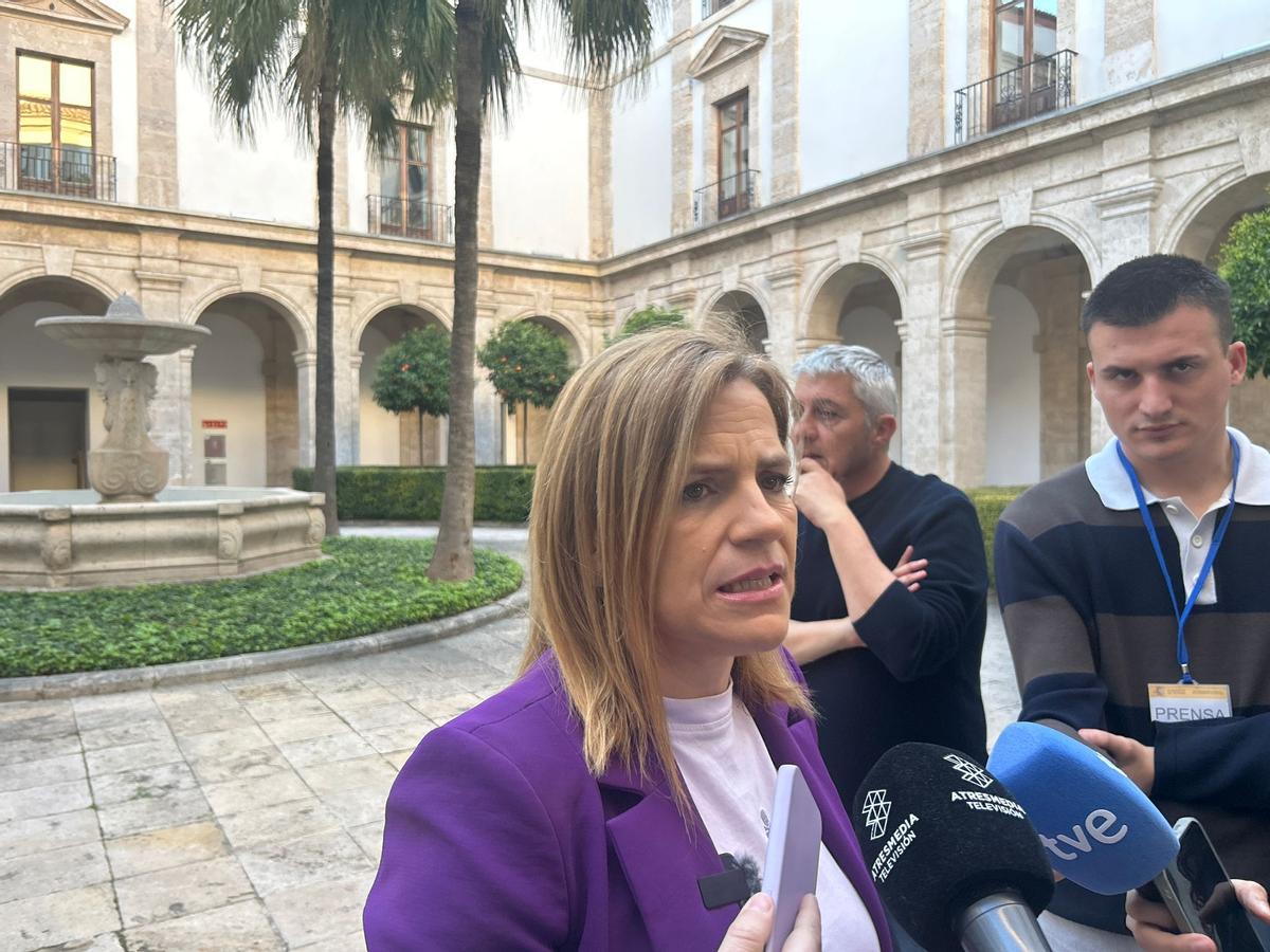 Pilar Bernabé en su comparecencia ante los medios sobre Mazón