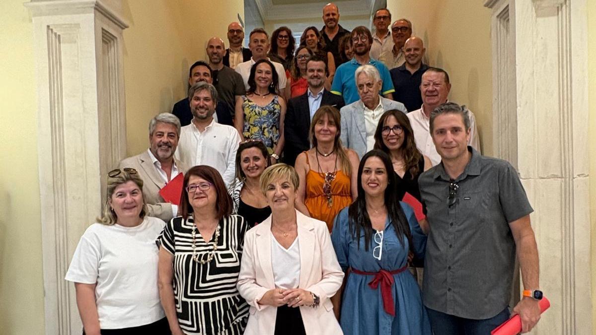 Lucía Pascual renueva como presidenta de la Cámara de Alcoy