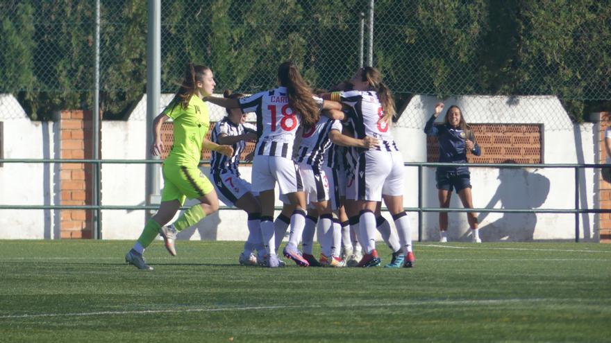 Un gran Castellón femenino remonta al Pozoalbense en la recta final (3-2)