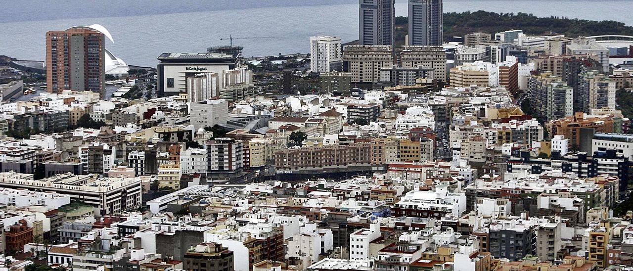 Vista panorámica de Santa Cruz de Tenerife.